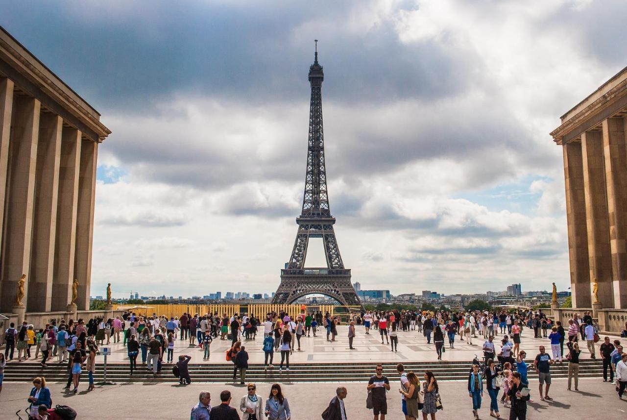 Arc De Triomphe - Foch Palace Paris Dış mekan fotoğraf